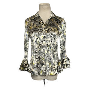 Essentials by Milano animal print pleated button blouse size Small